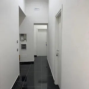 Savastano House Pensión