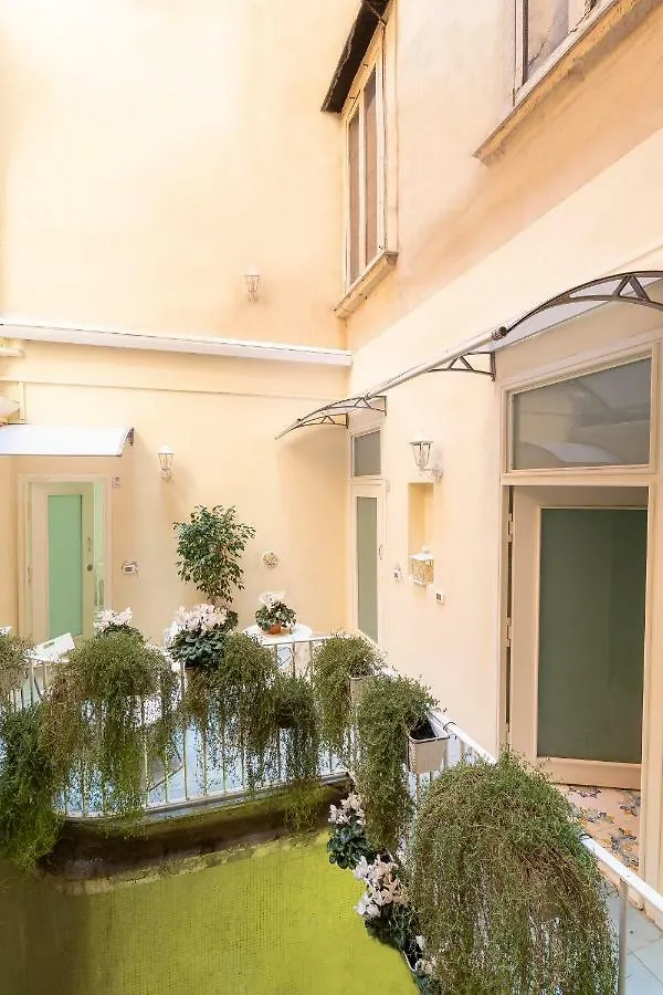 Hotel Napulitandream Neapol